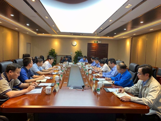 1601254642737267.jpg 毛院長(zhǎng)訪問南鋼_副本.jpg